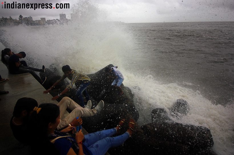 Heavy rains lash several parts of India