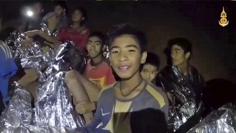 Long rescue ahead for Thai soccer team trapped in cave