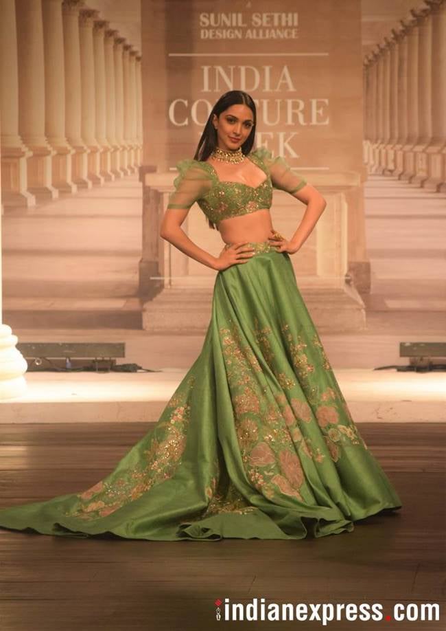 Indian Couture Week 2018, icw 2018, Indian Couture Week 2018 showstoppers, Kareena Kapoor Khan icw, Kiara Advani icw, Shilpa Shetty Kundra Amit Aggarwal, Aditi Rao Hydari Tarun Tahiliani, Kangana Ranaut Anju Modi, indian express, indian express news