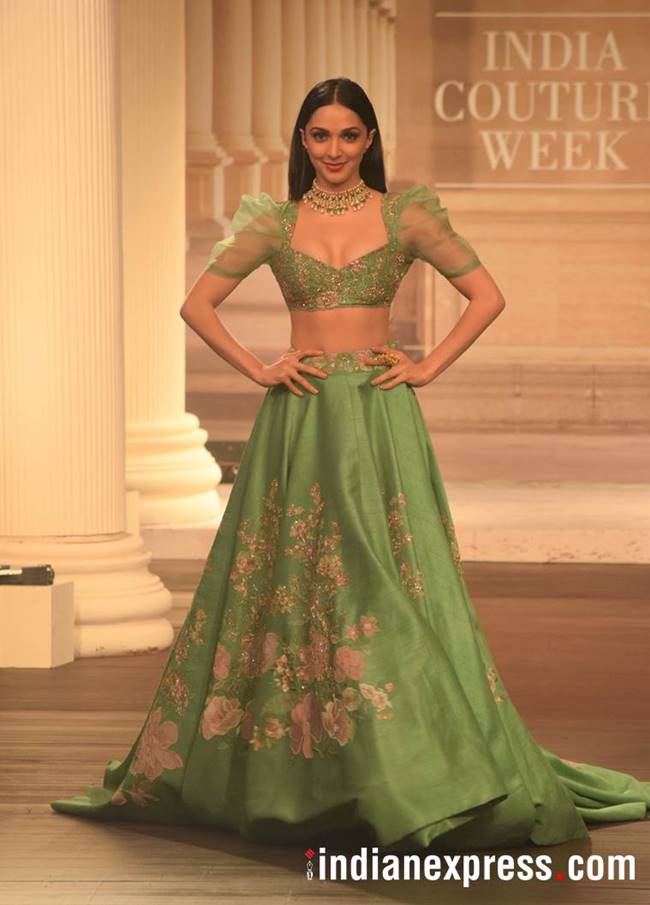 Indian Couture Week 2018, icw 2018, Indian Couture Week 2018 showstoppers, Kareena Kapoor Khan icw, Kiara Advani icw, Shilpa Shetty Kundra Amit Aggarwal, Aditi Rao Hydari Tarun Tahiliani, Kangana Ranaut Anju Modi, indian express, indian express news