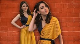soha ali khan, soha ali khan dress, soha ali khan fashion style, soha ali khan instagram, soha ali khan movies, soha ali khan looks, soha ali khan yoga, indian express