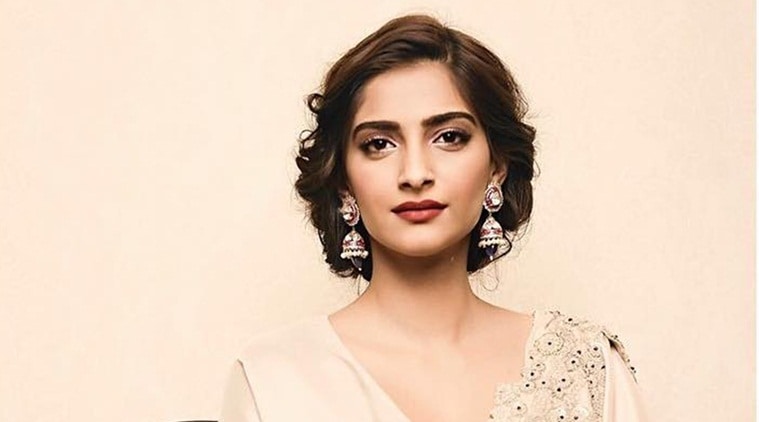 Sonam Kapoor, Sonam Kapoor latest photos, Sonam Kapoor fashion, Sonam Kapoor Anand Ahuja, Sonam Kapoor Tokyo pics, indian express, indian express news