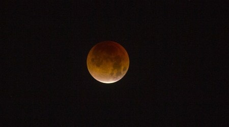 Lunar Eclipse 2018 Highlights: Blood moon dazzles skywatchers, rises over world
