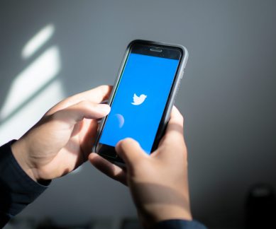 Twitter, Twitter ad policy, business accounts on Twitter, political ads, social media platforms, advertising content on Twitter, fake accounts, US mid-term elections, digital advertising
