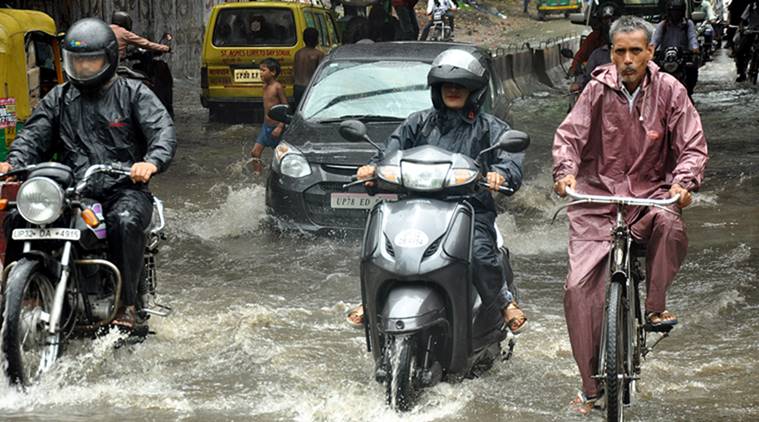 Uttar Pradesh rains, Uttar Pradesh weather, UP rains, 106 people dead in UP, rains kills 106 in UP, Lucknow, Indian express