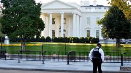 Man who set himself on fire near White House has died - Officials