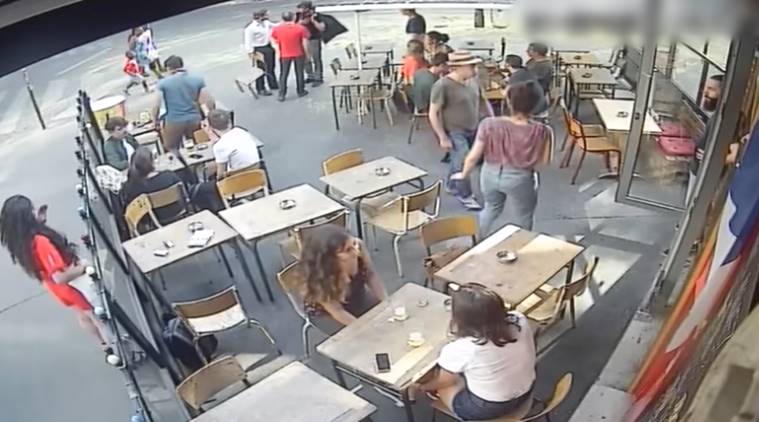 woman slapped, woman harassed on streets, woman harassed while walking, woman slapped viral video, 