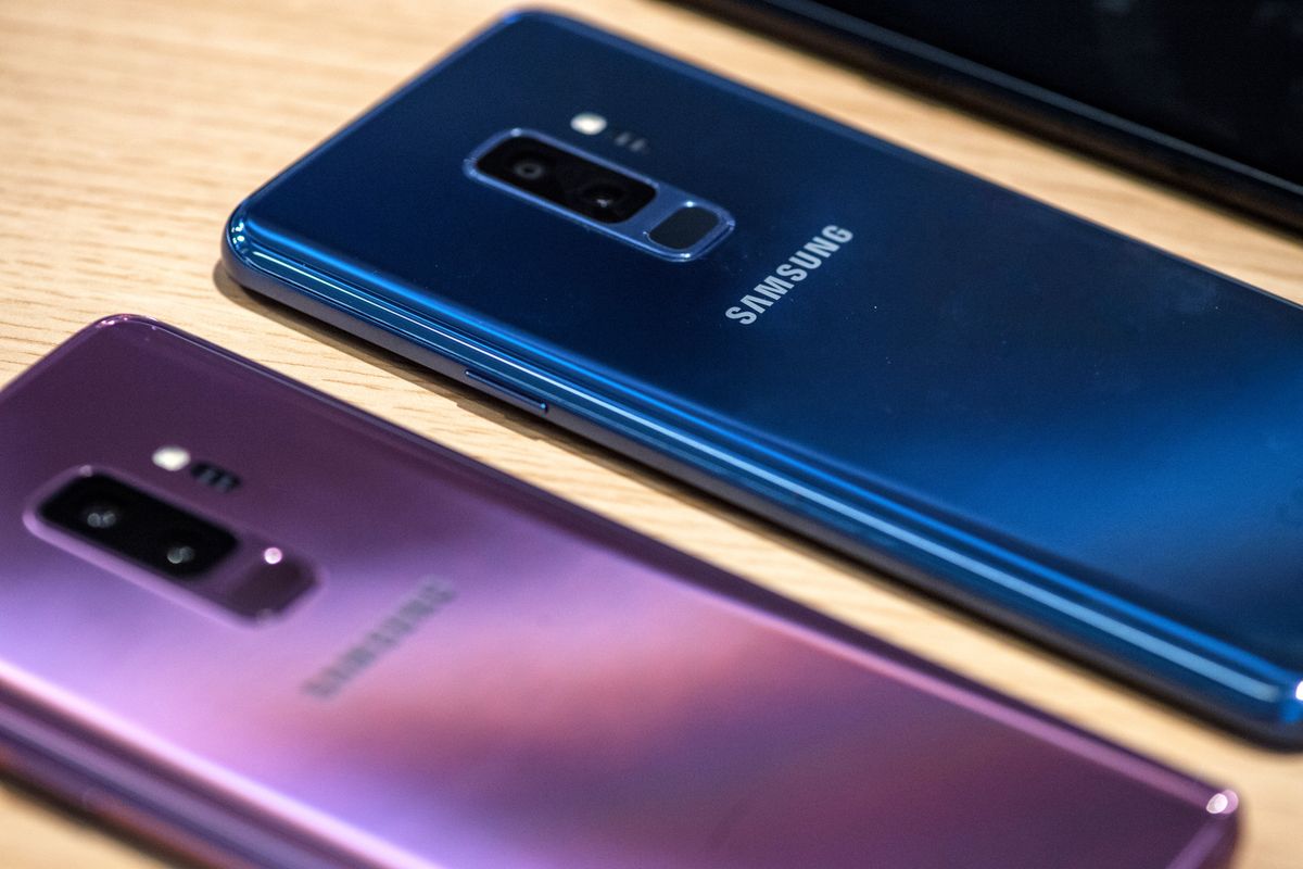 samsung galaxy s10, samsung galaxy s10 launch, samsung galaxy s10 price in india, samsung galaxy s10 optical fingerprint reader, samsung patent, wipo, samsung galaxy s10 display, samsung galaxy s10 price, samsung galaxy s10 plus, samsung galaxy s10 release date, samsung s10, samsung s10 in display fingerprint sensor, samsung galaxy s10 leaks, samsung