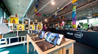 IFA 2018, Asus IFA 2018, ZenBook 13, ZenBook 14, ZenBook 15, ZenBook Pro 14, ZenBook Flip 13, ZenBook Flip 15, ScreenPad, Zen Aio 27, Asus ZenBook, laptops, Asus