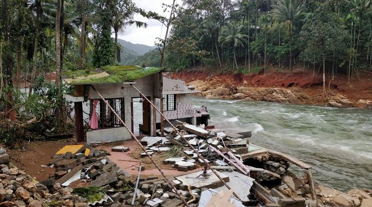 Kerala floods idukki cheruthoni dam