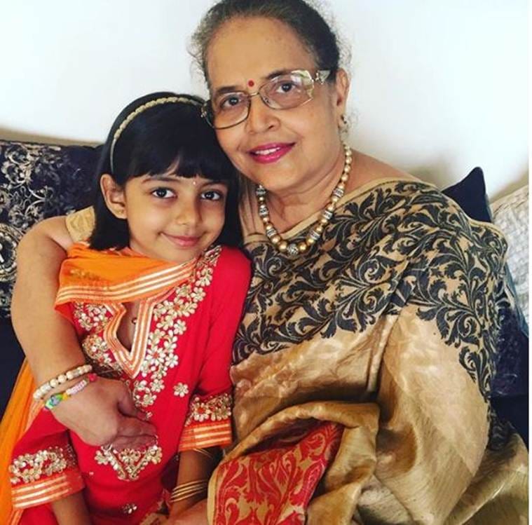 aaradhya bachchan rakhi photos 