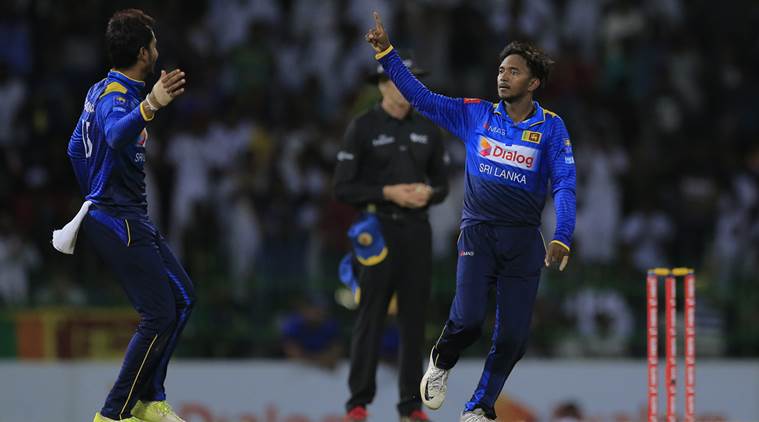 Sri Lanka vs South Africa, SL vs SA, Akila Dananjaya, v wicket, Akila Dananjaya bowling, Angelo Mathews, sports news, cricket, Indian Express