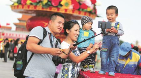 Chinese given the right to larger families, but few interested