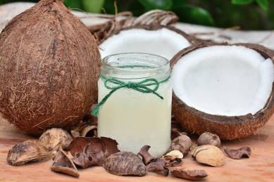 coconut oil, benefits of coconut oil, coconut oil poisonous, Harvard professor,