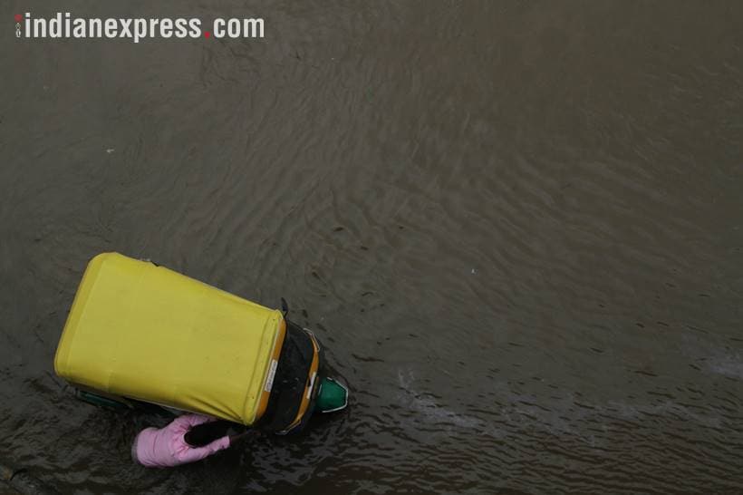 Heavy rains cause waterlogging, disrupt transport in Gurgaon