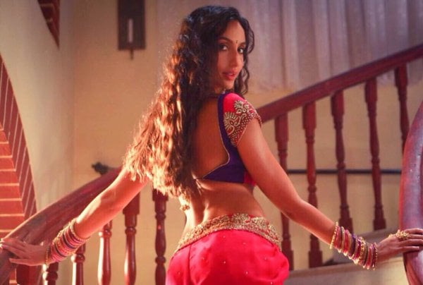 nora fatehi in Stree song Kamariya