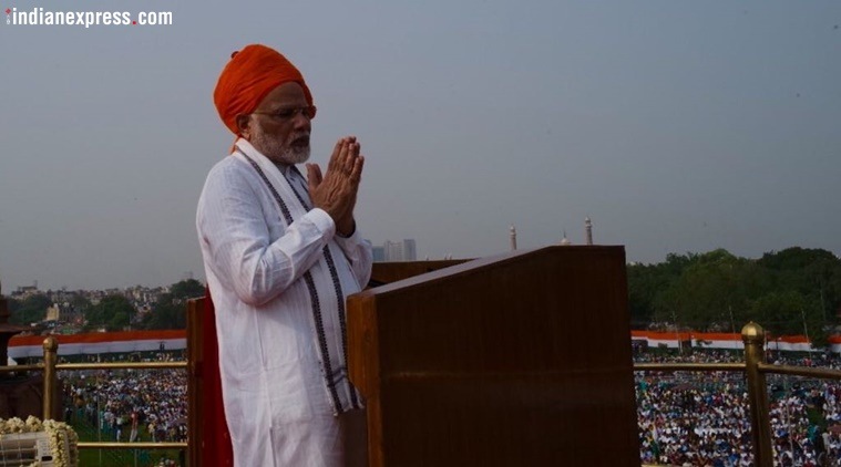 Independence Day 2018: Dignitaries fight humidity with hand-crafted tribal fans at Red Fort