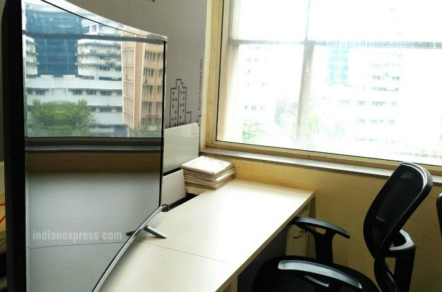 Mitashi curved tv review, mitashi curved 4K smart tv review, mitashi ultra hd tv review, 4K smart tv under Rs 40,000, affordable 4k smart tv, budget 4k smart tv, should you buy a curved tv