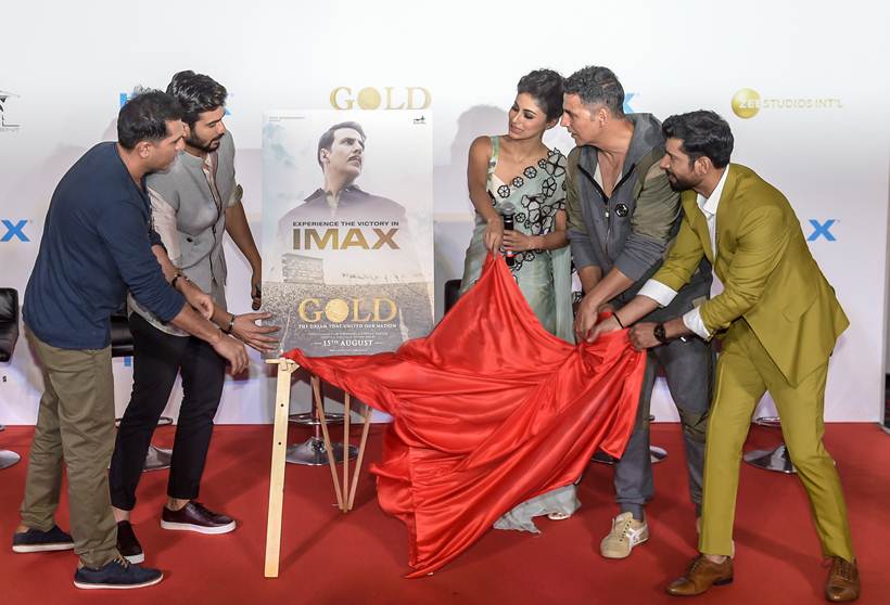 gold trailer launch, akshay kumar, mouni roy