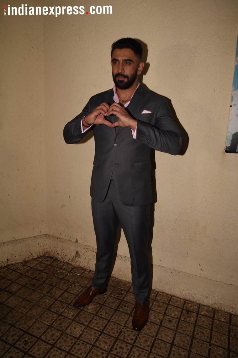 amit sadh at gold screening 