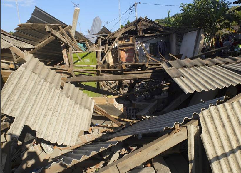 Thousands flee homes as powerful earthquake kills at least 82 on Indonesia's Lombok