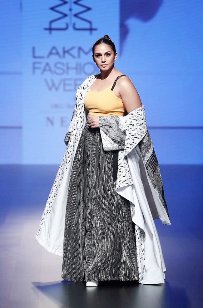 Lakme Fashion Week 2018, lakme fashion week 2018 Sushmita Sen, rmkv silk, sunita shanker, Rajkummar Rao, Huma Qureshi, Saqib Saleem, Rajesh Pratap Singh, Two Point Two, celeb fashion, bollywood fashion, fashion week, indian express, indian express news