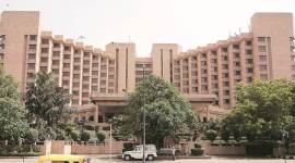 Parking fee, South Delhi municipal corporation, south delhi parking fee, SDMC, delhi, delhi news, indian express news