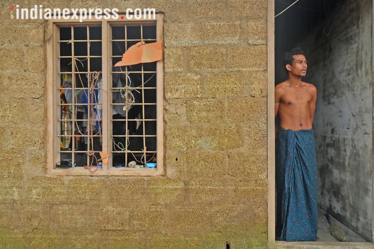 kerala floods, kerala migrants, kerala migrants head back home, kerala rains, kerala disaster, perumbavoor, kerala flood relief, kerala relief camps, kerala bengali migrants