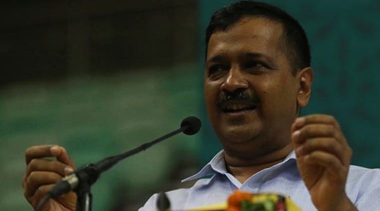 Kejriwal, Arvind Kejriwal, New Delhi Arvind Kejriwal, sanitation workers, central government, Kejriwal slams Modi, Kejriwal slams centre, New Delhi news, Indian Express news