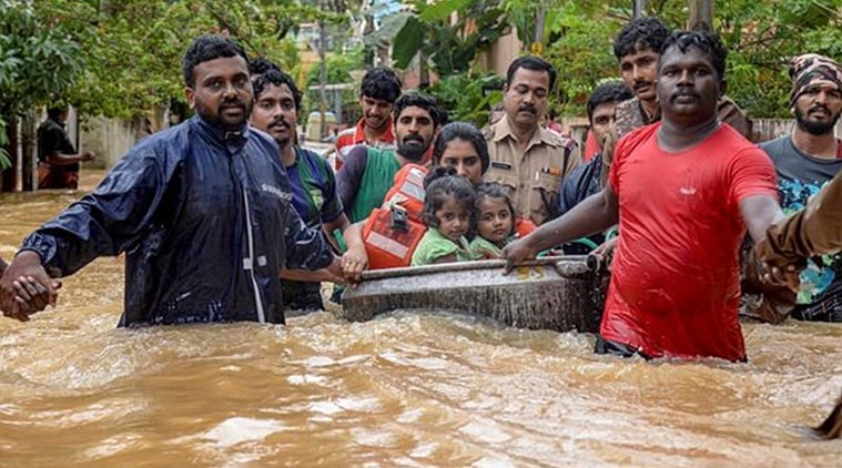 kerala floods, Kerala rains, kerala rains updates, kerala flood rescue, kerala floods, cochin airport, kochi airport closed, CM relief funds, tamil nadu rains, tamil nadu weather, kerala weather, idukki dam, mullaperiyar dam, tamil nadu, kerala