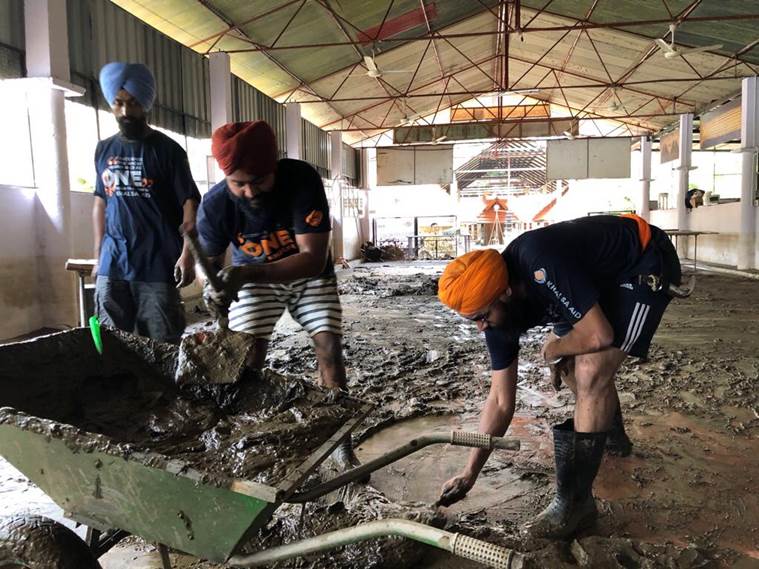 Kerala Floods: After church, Sikh volunteers take on temple cleaning on priest’s request