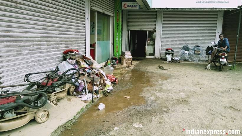 Here's the aftermath of Kerala floods in pictures