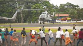 Kerala floods, Kerala rains, Narendra Modi in Kerala, Modi in Kerala, Chengannur, Ernakulam, Aluva, Wayanad, Kerala rains and floods, Kerala rescue, Pinarayi Vijayan, idukki, Modi in Kerala, kerala landslide, Indian Express