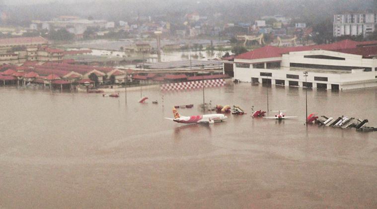 Kochi airport, kerala floods, Kochi airport reopens today, Kerala news, Kochi first flight today, Cochin International Airport Limited, Rahul gandhi, India news, Indian express news