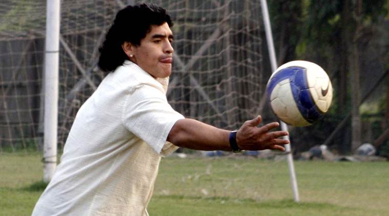 Diego Maradona, Diego Maradona Argentina, Diego Maradona wife, Diego Maradona news, sports news, football, Indian Express