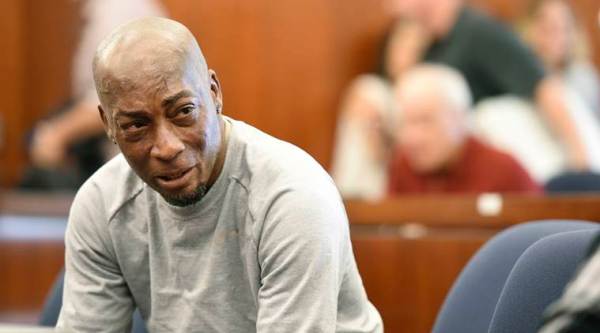 Monsanto ordered to pay 9 million in world's first Roundup cancer trial