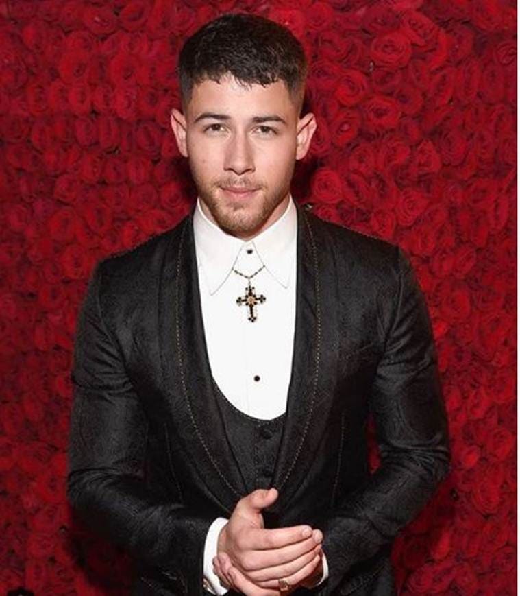 nick jonas sherwani price