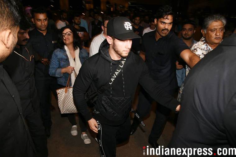 nick jonas mumbai