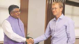 Ravi Shankar Prasad Chris Daniels no alt set