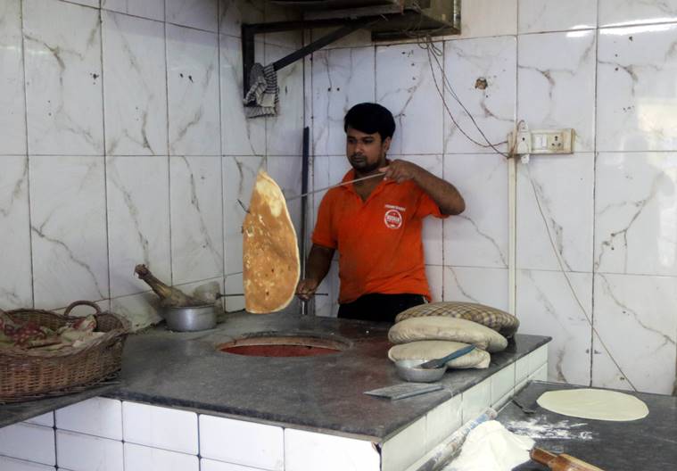 Dongri, Mumbai, Roshan Bakery and Restaurant, Farookh’s father Khodayar, Mazgaon-Byculla stretch, bakeries, indian express, indian express news