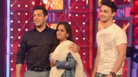 Salman khan arpita aayush photos
