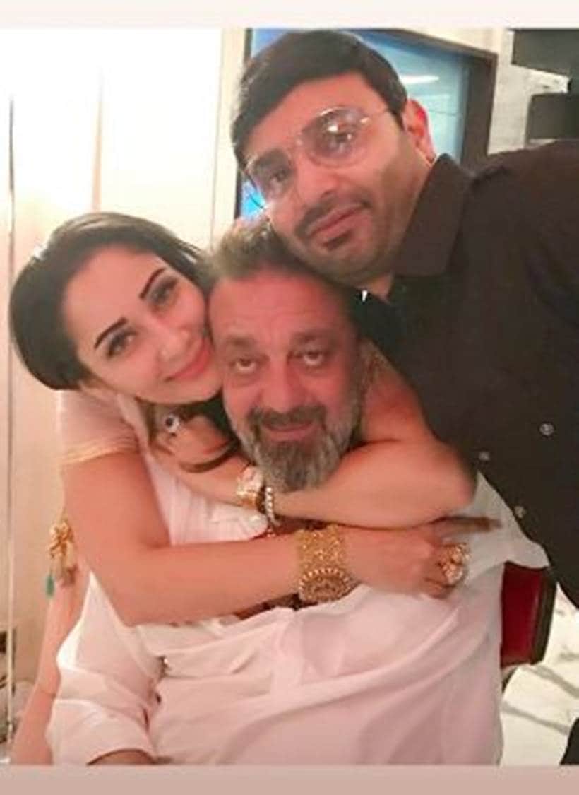 sanjay dutt family
