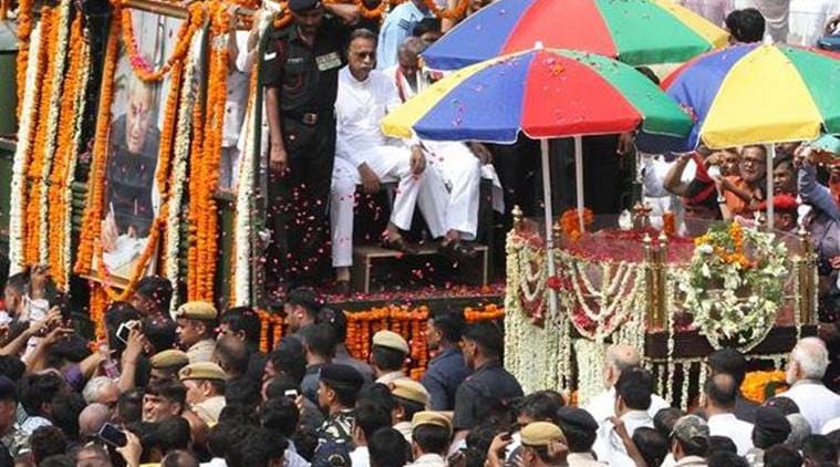 atal bihari vajpayee funeral, atal bihari vajpayee passes away, atal bihari vajpayee live updates, vajpayee last rites, vajpayee funeral ceremony, smriti sthal, rashtriya smriti sthal, atal bihari vajpayee life