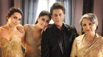 Shah Rukh Khan spends “lovely evening with elegant ladies”, see photo