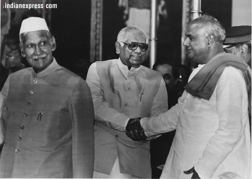 Somnath Chatterjee dead: Rare and unseen photos from his political journey