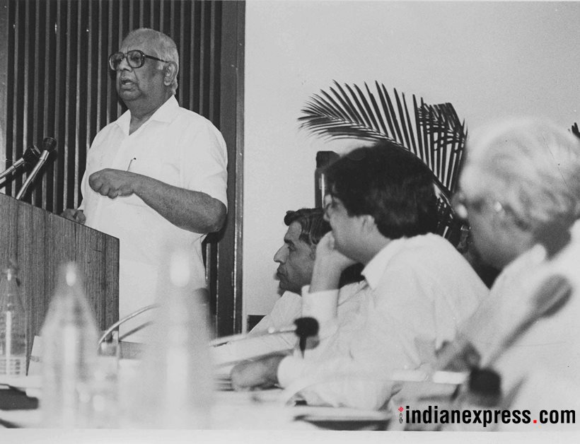 Somnath Chatterjee dead: Rare and unseen photos from his political journey