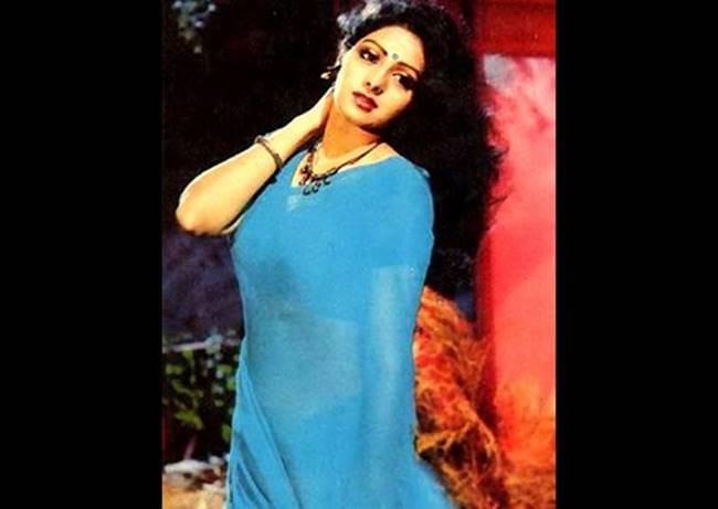Sridevi, Sridevi birthday, Sridevi fashion, Sridevi latest photos, Sridevi beautiful photos, Sridevi famous movies, Sridevi fashion icon, Sridevi death, Sridevi Janhvi, indian express, indian express news