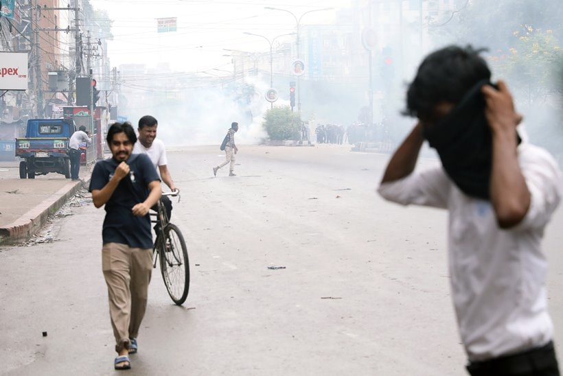 Bangladesh protests: How students brought Dhaka to a standstill