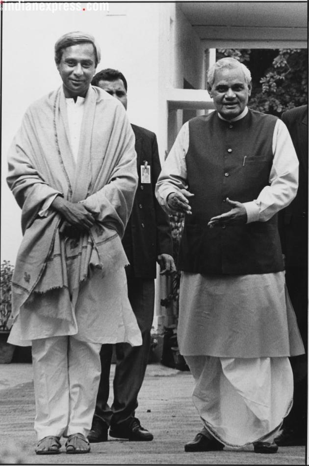 Atal Bihari Vajpayee, Atal Bihari Vajpayee dead0, Atal Bihari Vajpayee photos, Vajpayee rare photos, Vajpayee health, Vajpayee death, BJP leader Vajpayee, Former Prime Minister, AIIMS, India news, Indian Express news