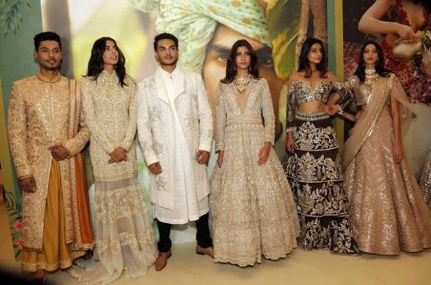 Vogue Wedding Show 2018, Sabyasachi bridal designs, Manish Malhotra bridal designs, Tarun Tahiliani bridal designs, Anita Dongre bridal designs, indian express, indian express news